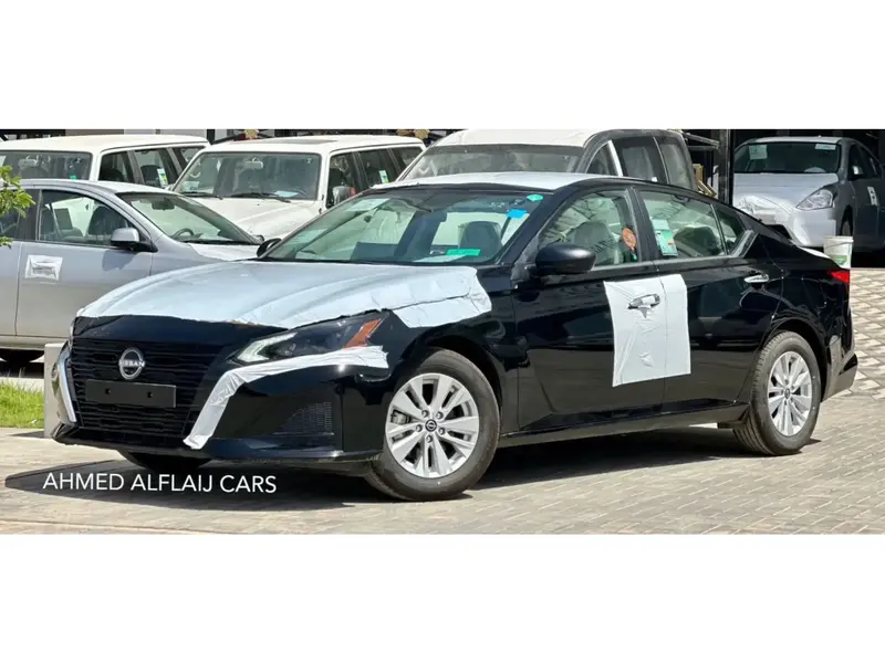 Nissan Altima 2024