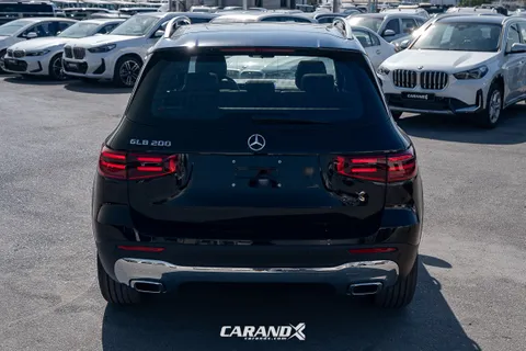 Discover undefined undefined Exterior Interior Images.Find all aspects and details of cars.