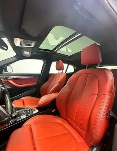 Discover undefined undefined Exterior Interior Images.Find all aspects and details of cars.