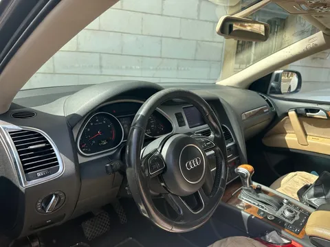 Audi Q7 45 TFSI S-line quattro (333 HP) 2014
