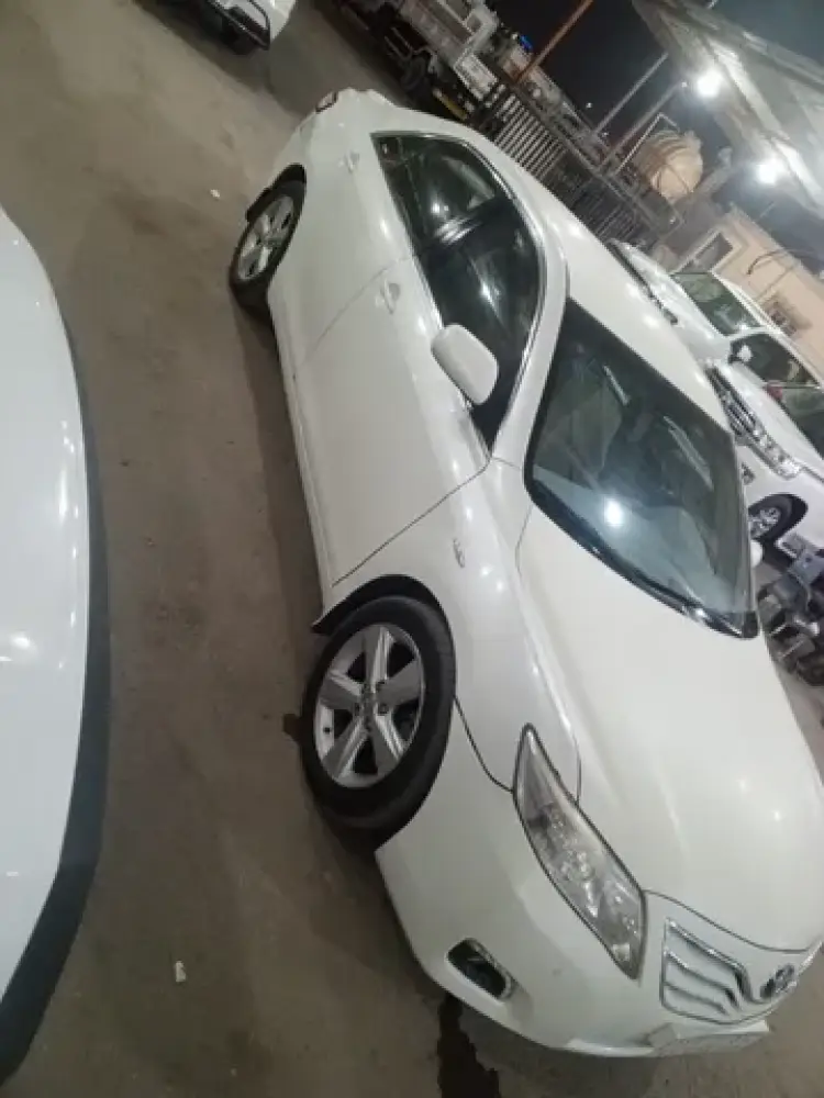 toyota toyota-camry image Toyota Camry 2012