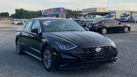 Hyundai Sonata 2.5L Mid 2021