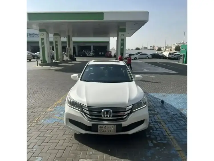 honda accord image Honda Accord 2015