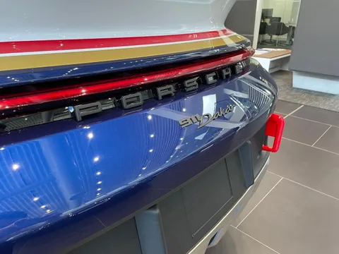 New Porsche 911 Dakar 2024