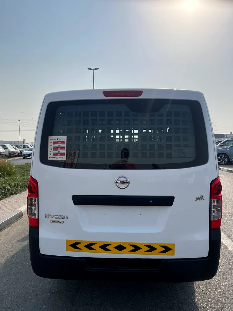 Nissan Urvan 2020