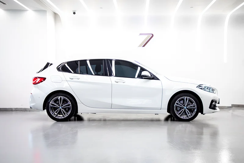 BMW 1 Series 2021
