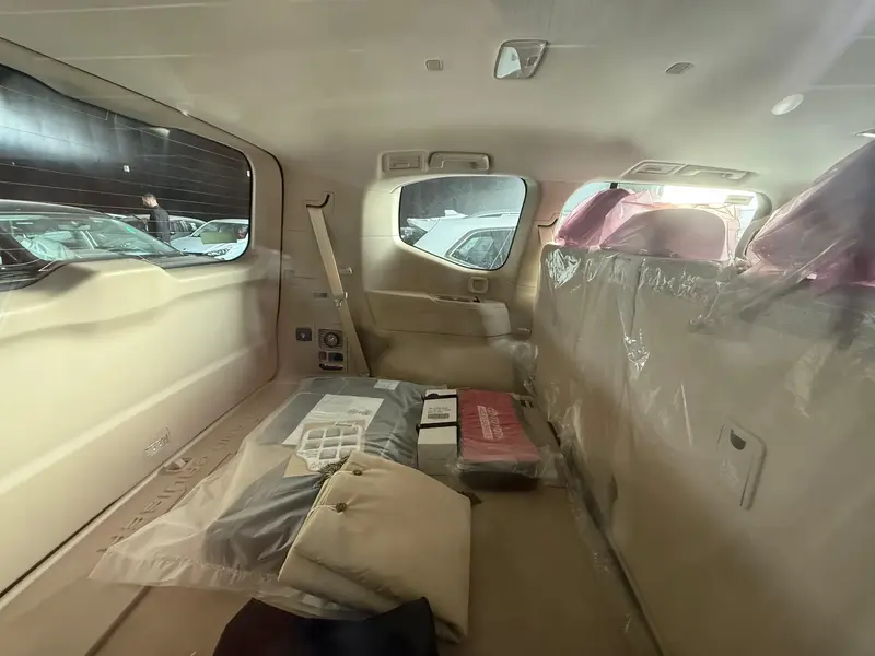 Toyota Land Cruiser 70 2025