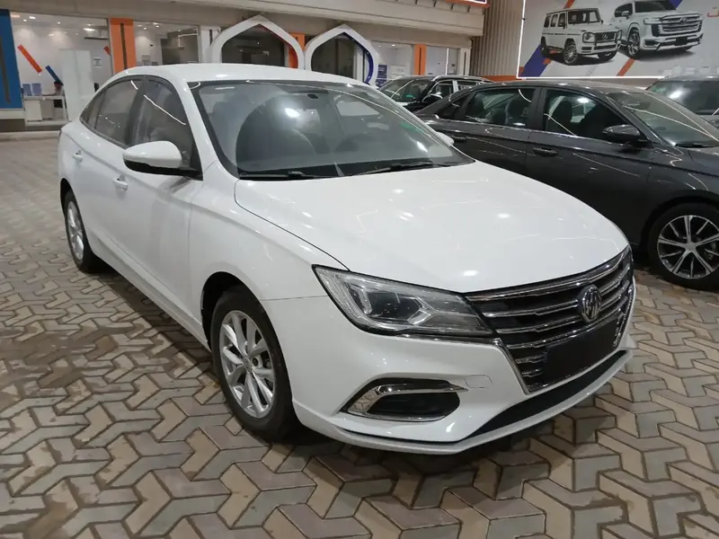 Discover undefined undefined Exterior Interior Images.Find all aspects and details of cars.