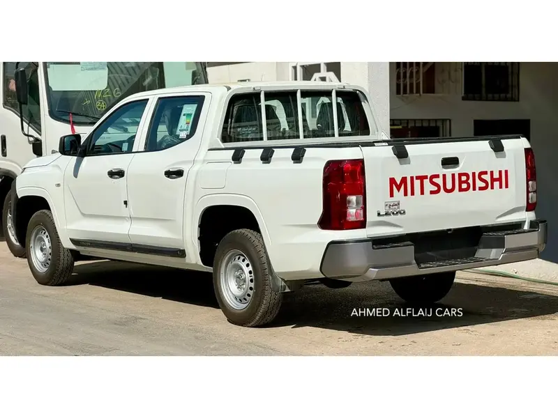 Mitsubishi L200 2024