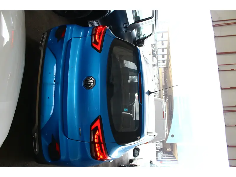 Discover undefined undefined Exterior Interior Images.Find all aspects and details of cars.