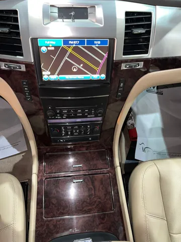 Cadillac ESCALADE 2012