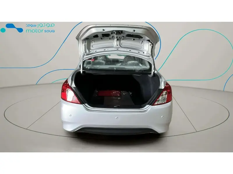 Nissan Sunny 2024