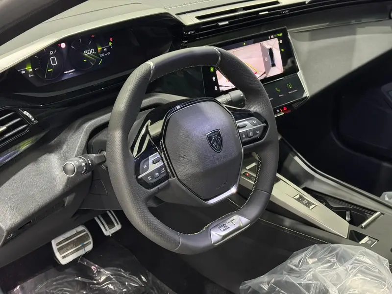 Peugeot 408 2025
