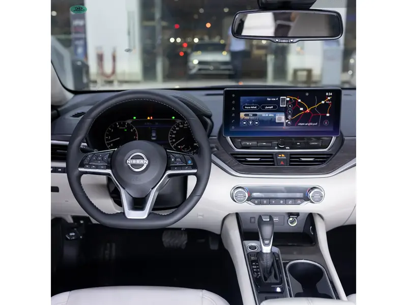 Nissan Altima 2025