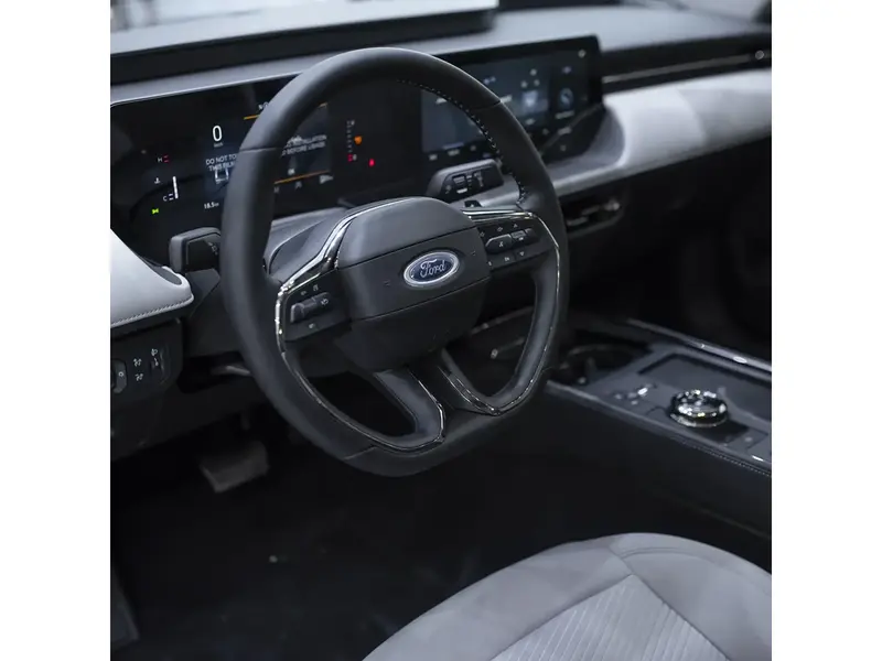 Ford Taurus 2025