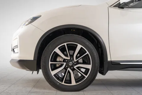Nissan X-Trail 2.5 SL 4WD 2020
