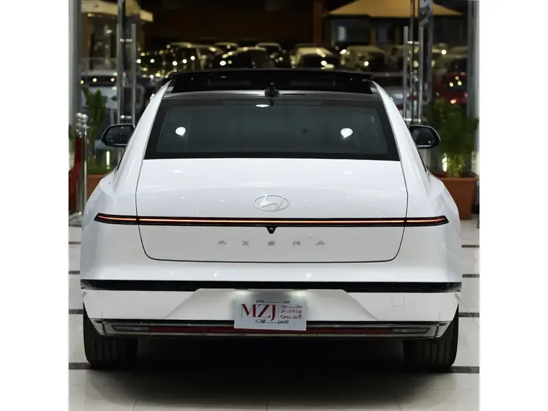 Hyundai Azera 2025
