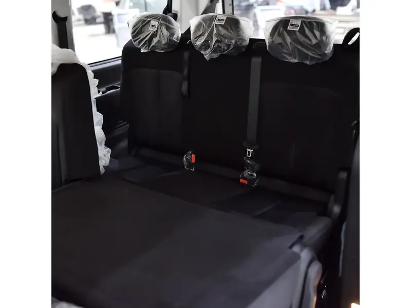 Hyundai Staria 2025