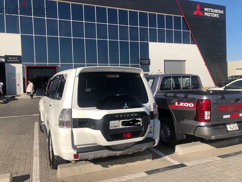 ميتسوبيشي باجيرو 2016
