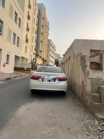 استكشف undefined undefined الصور الخارجية والداخلية. اكتشف جميع جوانب وتفاصيل السيارات.