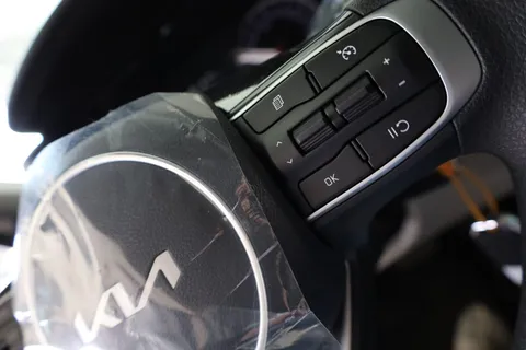 New Kia K5 2023
