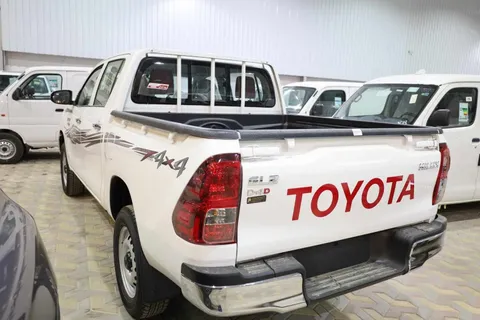 New Toyota Hilux 2024