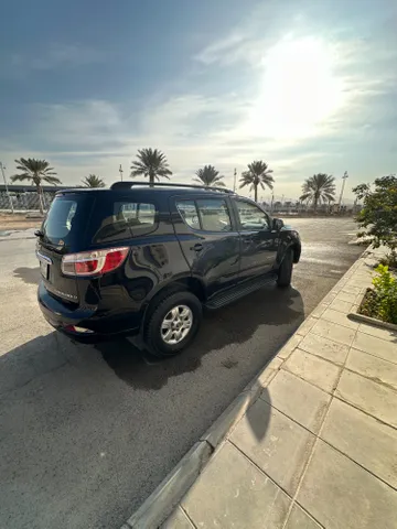 Discover undefined undefined Exterior Interior Images.Find all aspects and details of cars.