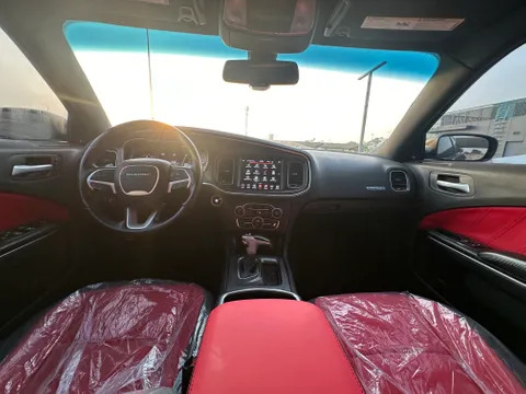 Discover undefined undefined Exterior Interior Images.Find all aspects and details of cars.