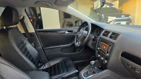Volkswagen Jetta 2.0 SEL 2015