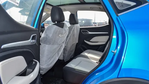 New MG ZS 1.5L LUX 2025