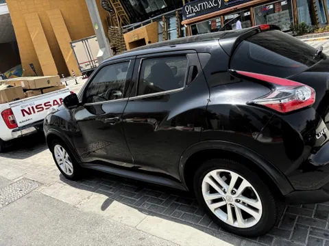 Discover undefined undefined Exterior Interior Images.Find all aspects and details of cars.