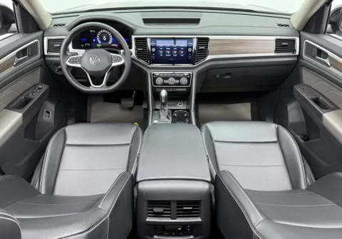 Volkswagen Teramont 3.6L Comfortline AWD 2022