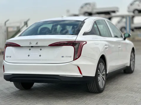 Discover undefined undefined Exterior Interior Images.Find all aspects and details of cars.