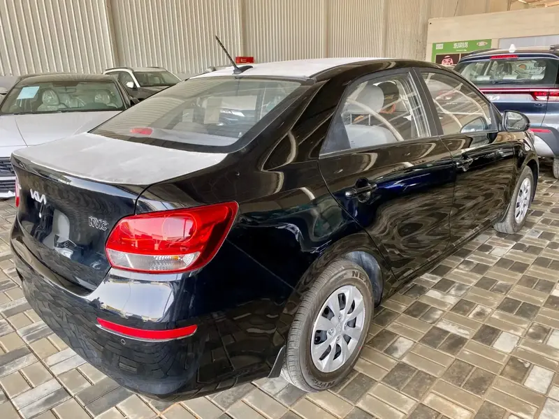 KIA Pegas 2025