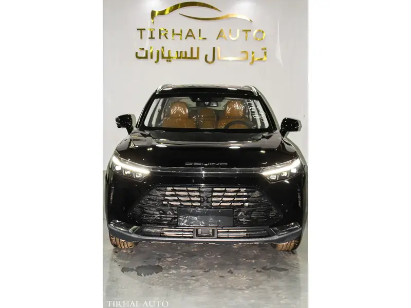 Discover undefined undefined Exterior Interior Images.Find all aspects and details of cars.