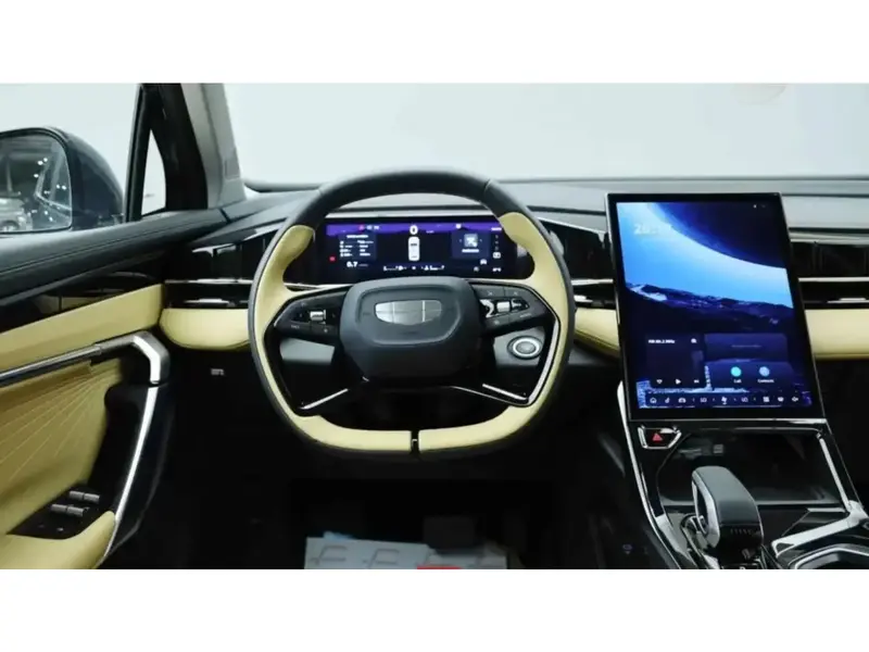 Discover undefined undefined Exterior Interior Images.Find all aspects and details of cars.