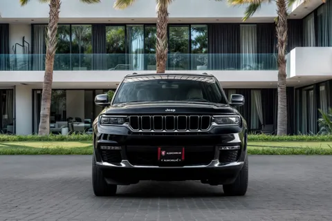Discover undefined undefined Exterior Interior Images.Find all aspects and details of cars.