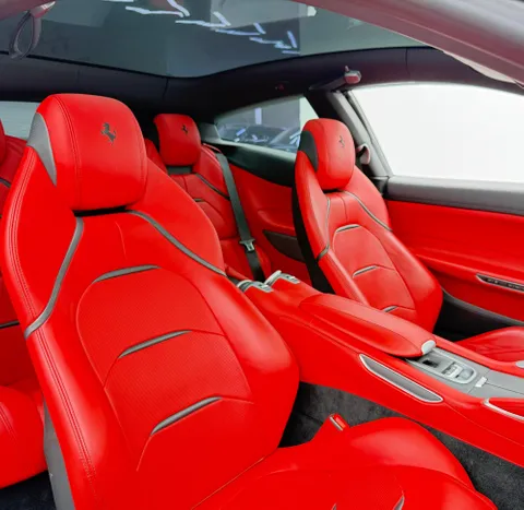 Ferrari GTC4Lusso 6.3L V12 2018
