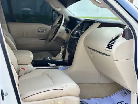 Nissan Patrol LE Platinum 2012