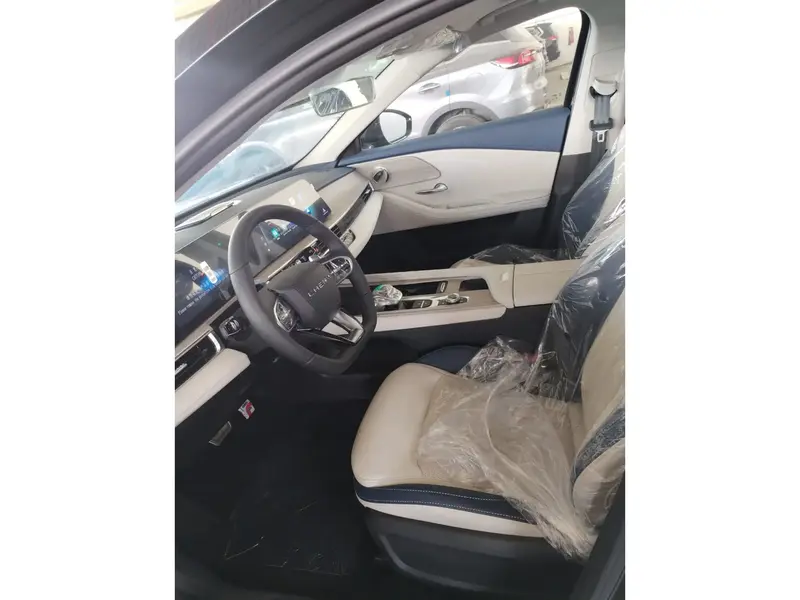 Chery Arrizo 8 Pro 2025