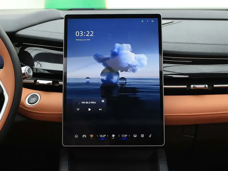 Geely Preface 2025