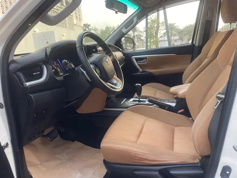 Toyota Fortuner 4.0L 4X4 2018