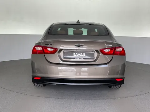 Discover undefined undefined Exterior Interior Images.Find all aspects and details of cars.
