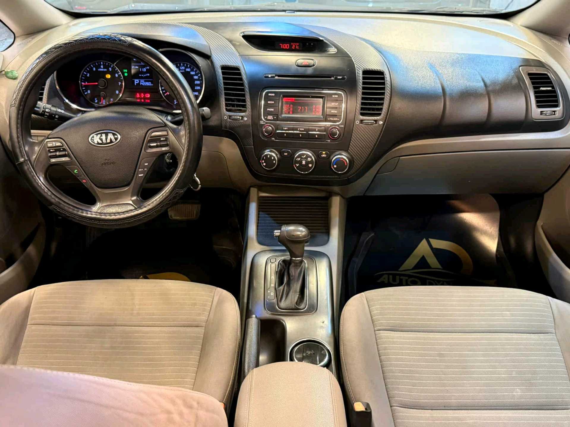 كيا سيراتو 2015