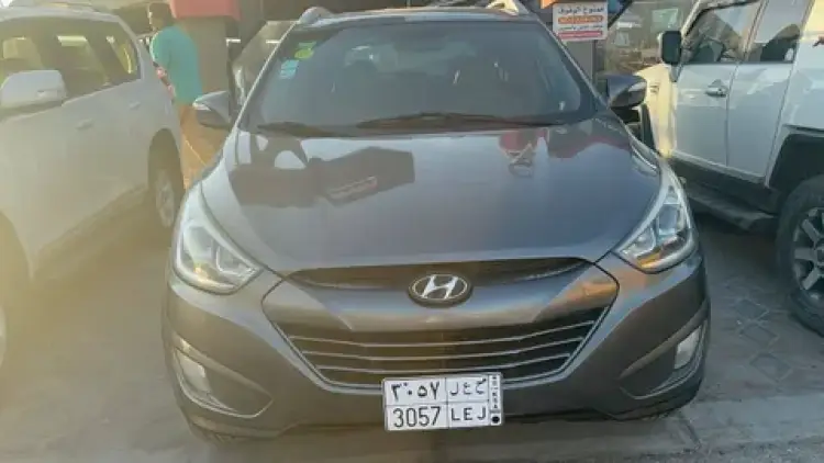 hyundai hyundai-tucson image Hyundai Tucson 2015