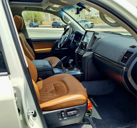 Toyota Land Cruiser 4.0L GXR GT 2021