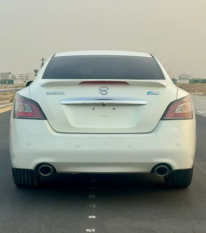 Nissan Maxima 3.5L SR 2012
