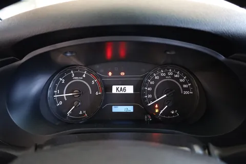 New Toyota Hilux 2.4L GL 2 Double Cab M/T 4x4 2023