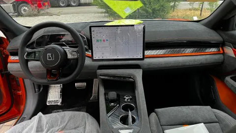 Discover undefined undefined Exterior Interior Images.Find all aspects and details of cars.