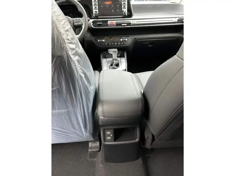 Hyundai Stargazer 2025
